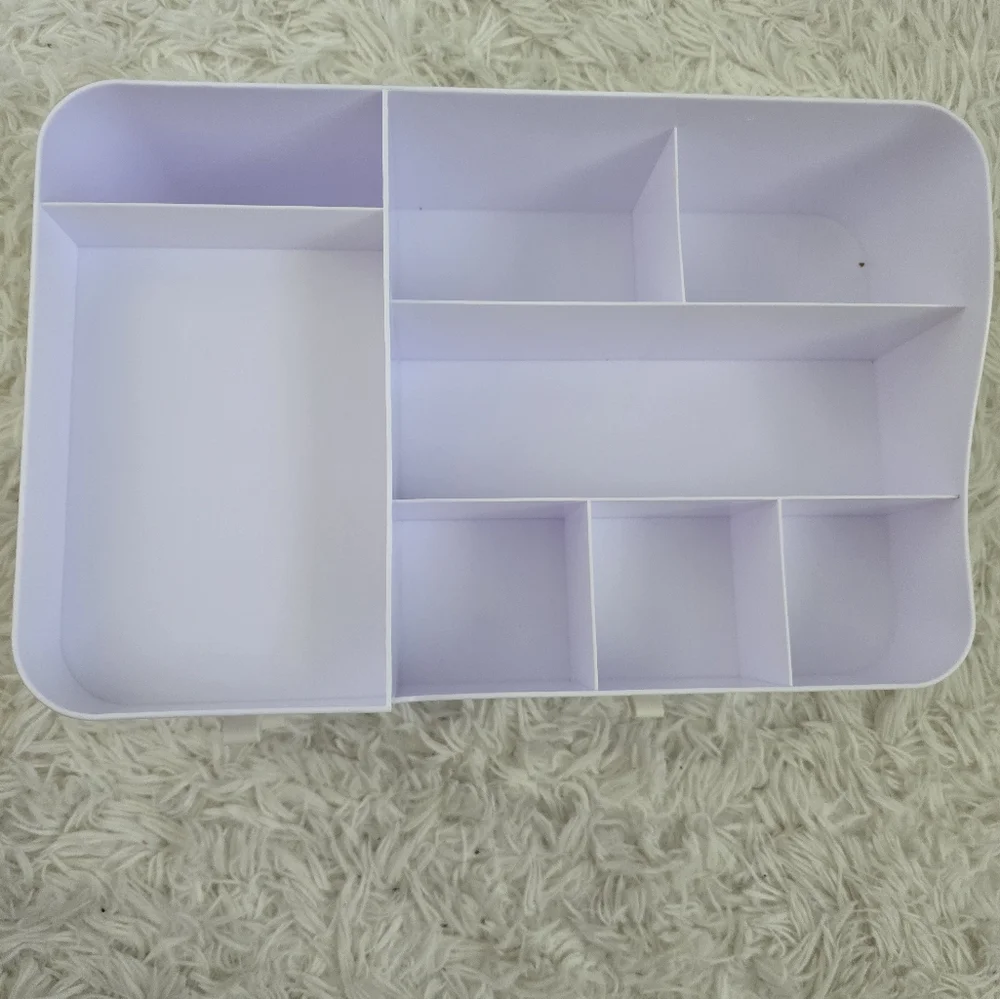 White Makeup Organizer